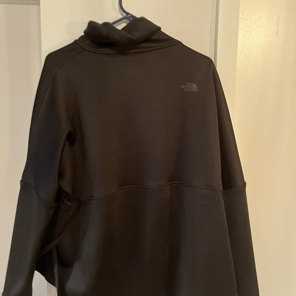 The North Face Women's Black Cowl Neck Top “slacker poncho” in size small - Picture 5 of 15
